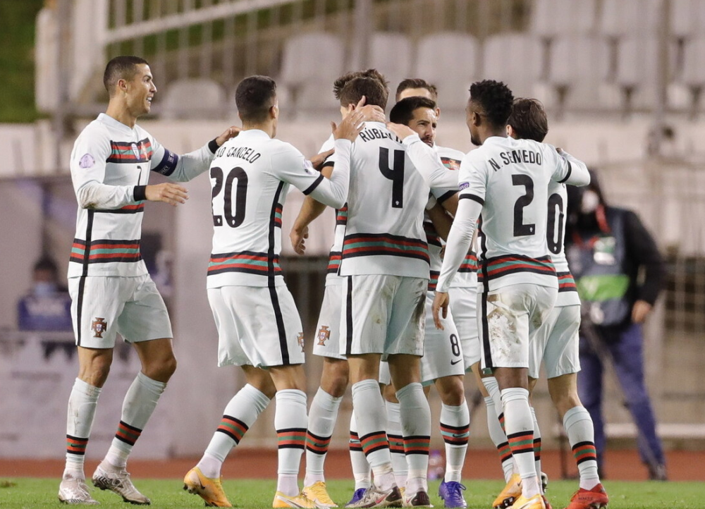 开云体育app-包含韩国羽毛球队险胜法国羽毛球队，马琳完成帽子戏法的词条