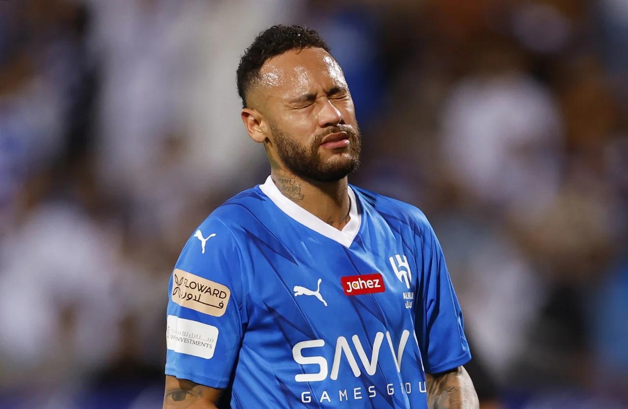 荷兰爆冷塞内加尔，内马尔打破历史纪录的简单介绍