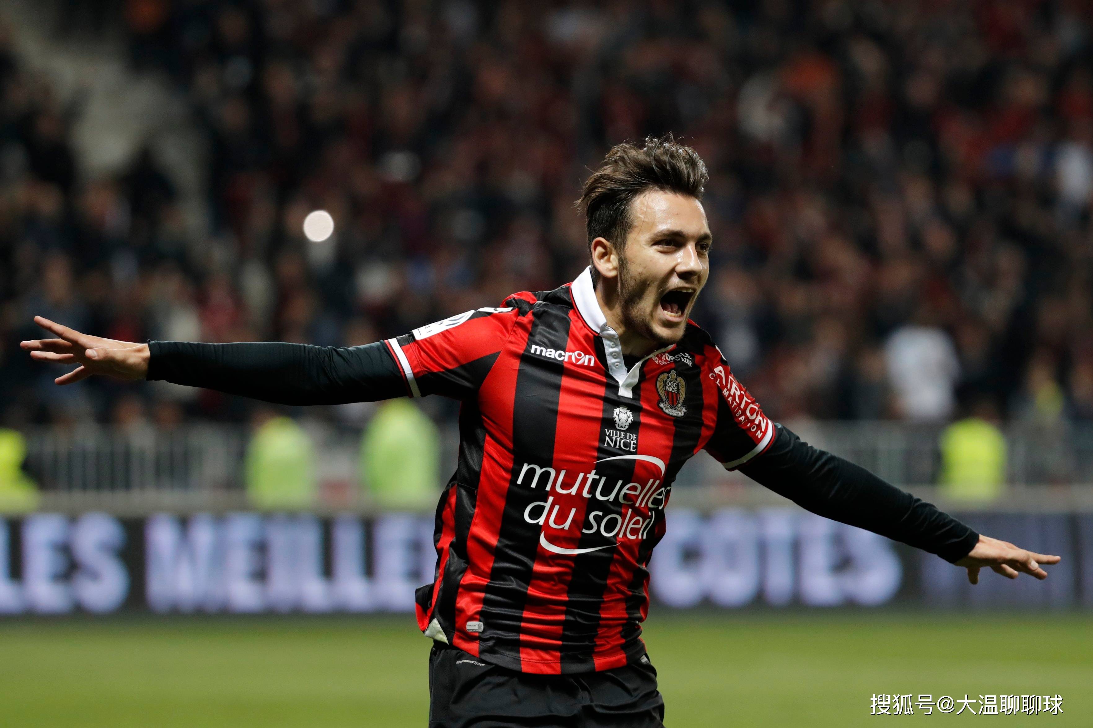 尼斯客场大胜，成功晋级大洲足球赛事半决赛的简单介绍